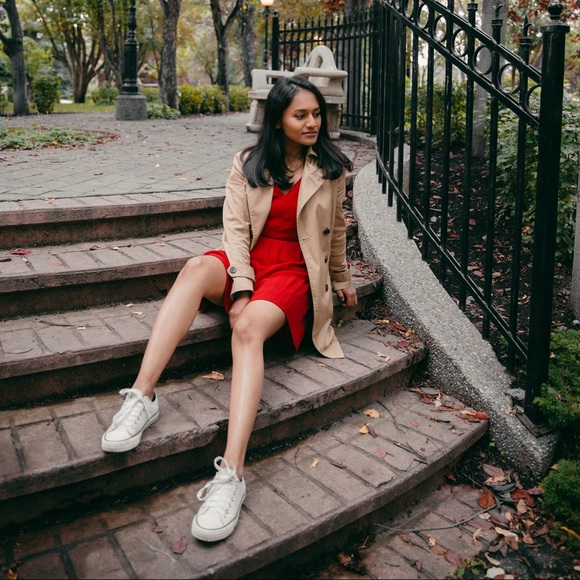 Meet your Posher, Lisa - Picture 1 of 1